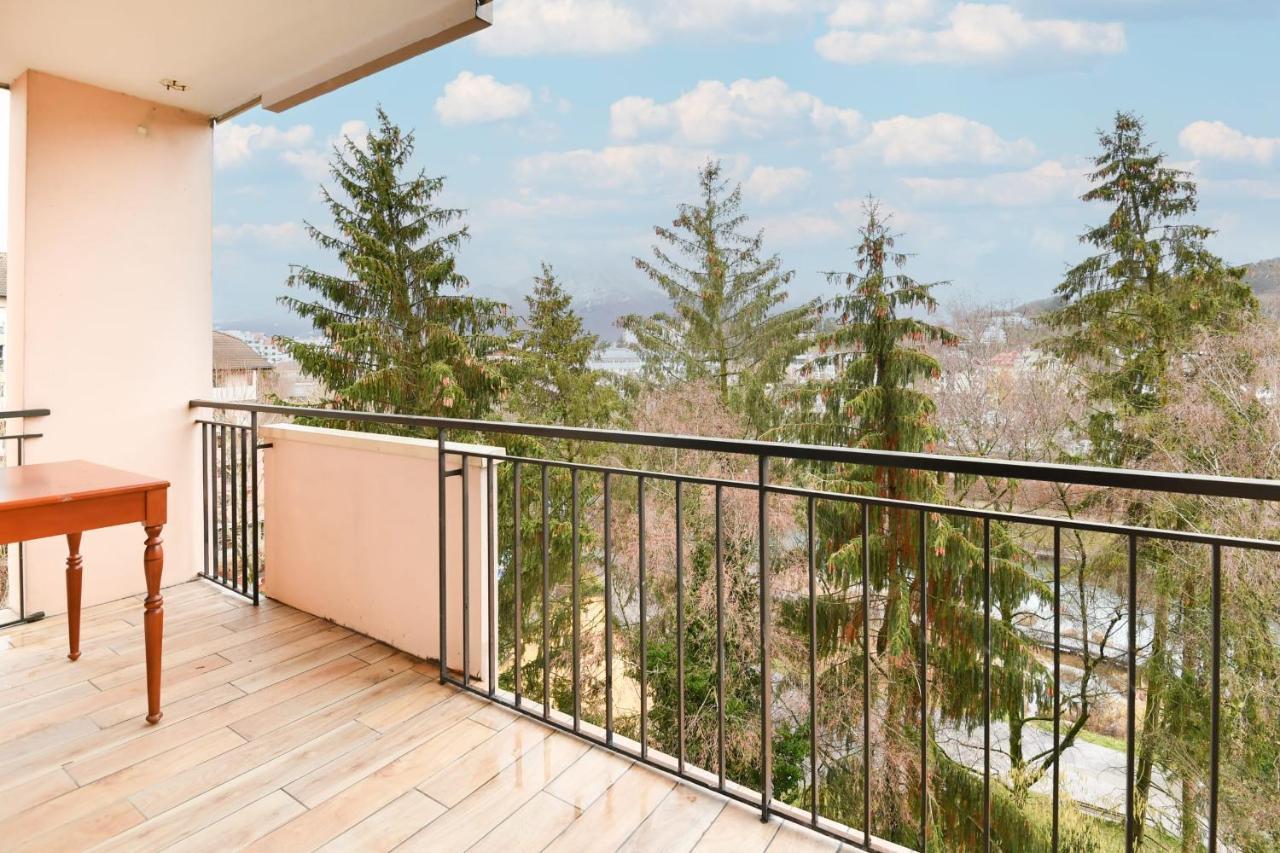 Nice Apartment With Balcony Very Close To The City Center Аннесі Екстер'єр фото