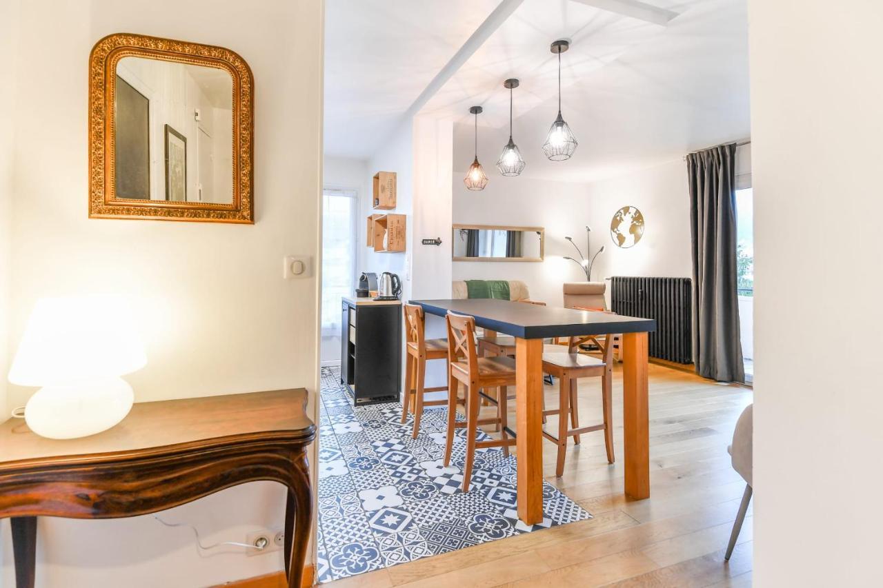 Nice Apartment With Balcony Very Close To The City Center Аннесі Екстер'єр фото